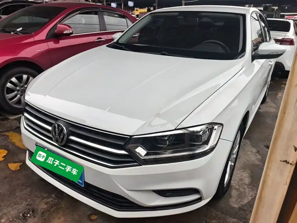 Volkswagen Bora — миниатюра 2