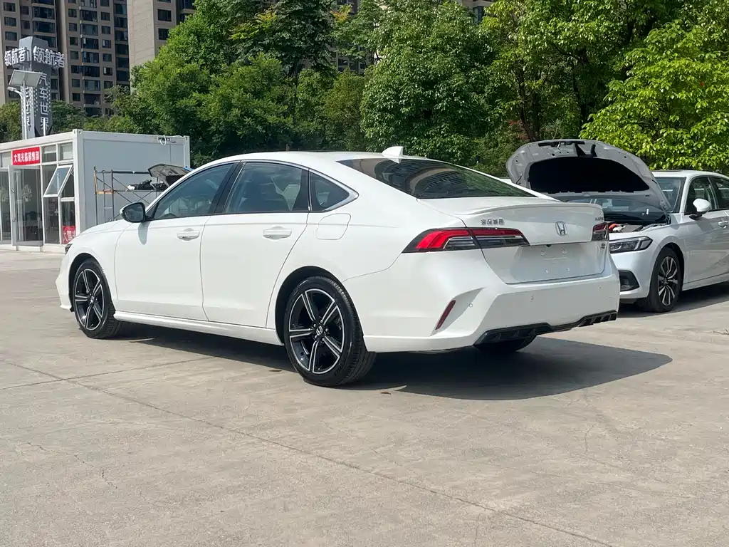 Honda Inspire 2024 260TURBO