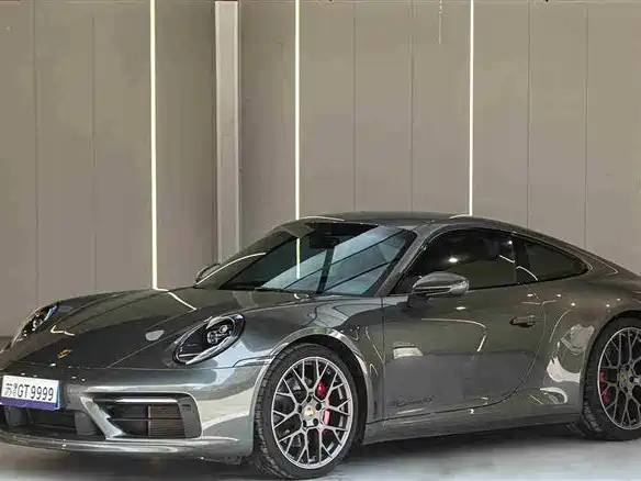 Porsche 911 2021