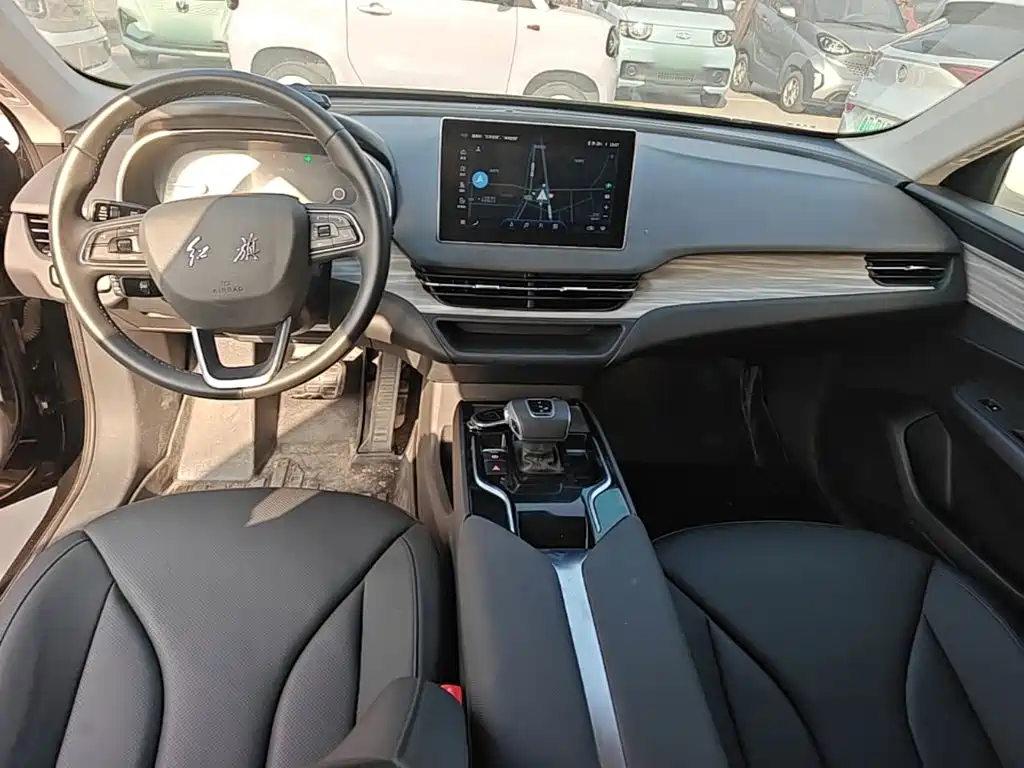 Hongqi Hongqi E-QM5 — миниатюра 10
