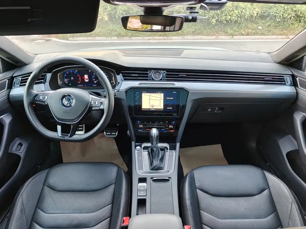 Volkswagen CC — миниатюра 8