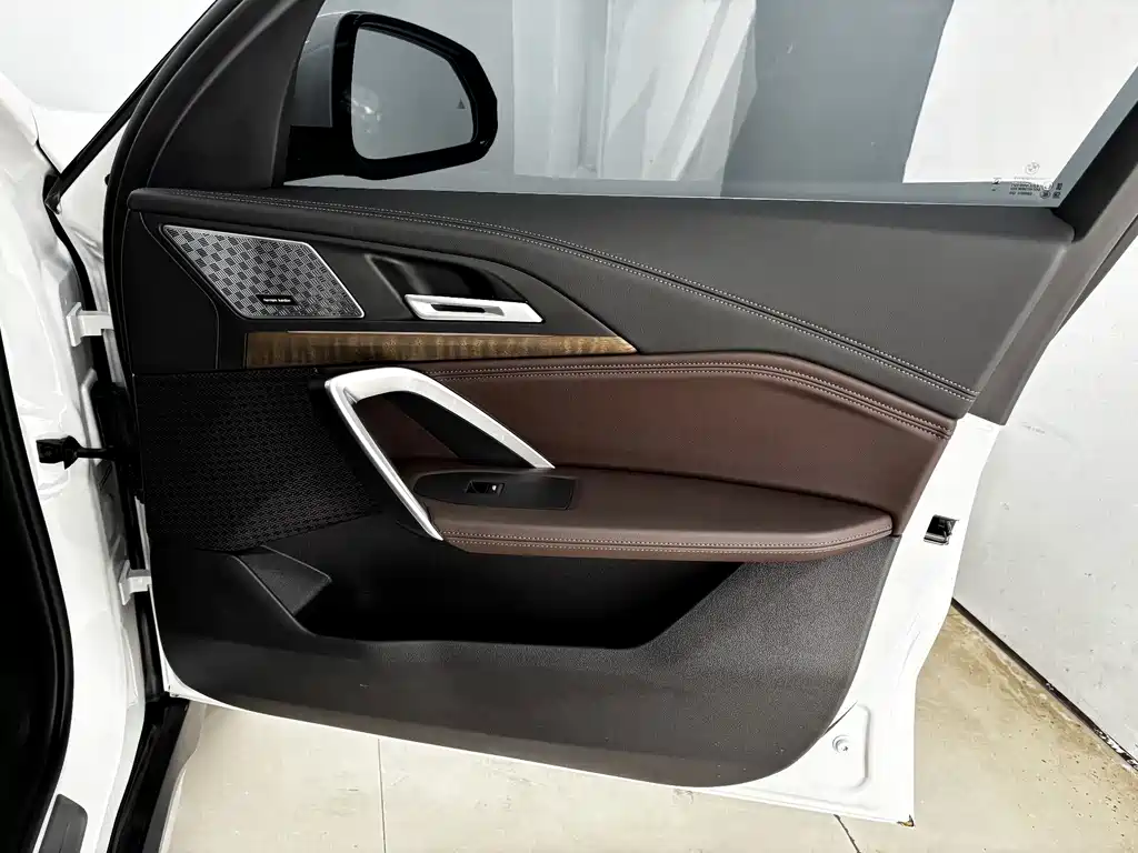 BMW X1 — миниатюра 26