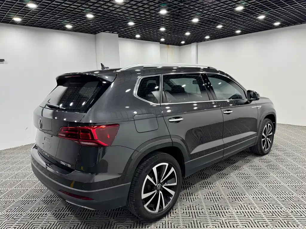 Volkswagen Tharu — миниатюра 7