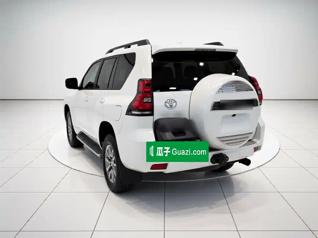 Toyota Prado — миниатюра 4