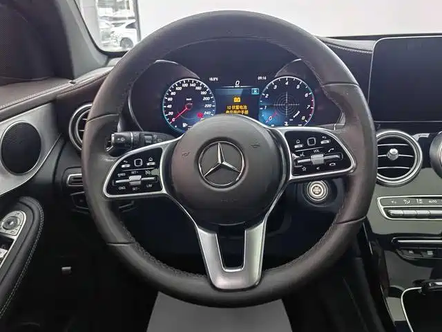 Mercedes-Benz GLC — миниатюра 12
