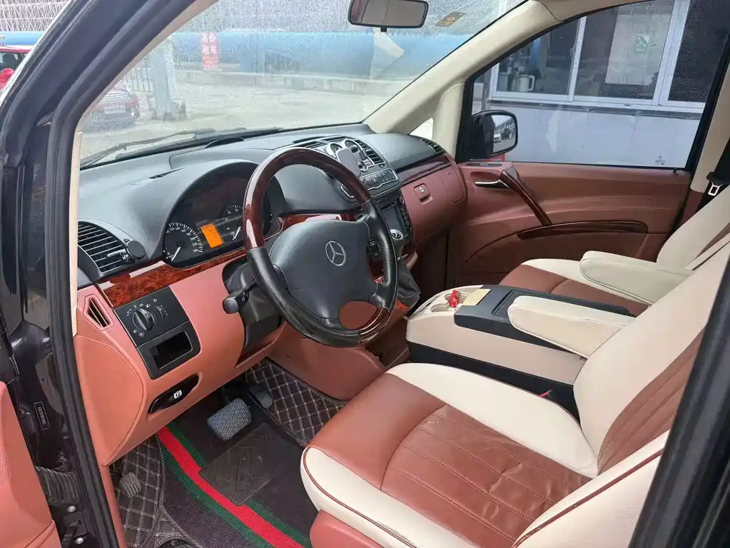 Mercedes-Benz Vito — миниатюра 3