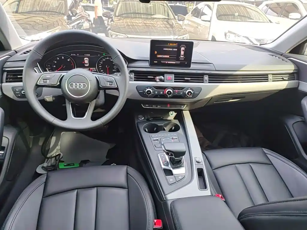Audi A4L — миниатюра 10