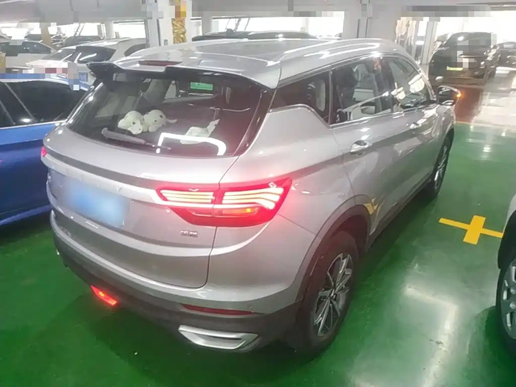 Geely Binyue — миниатюра 7