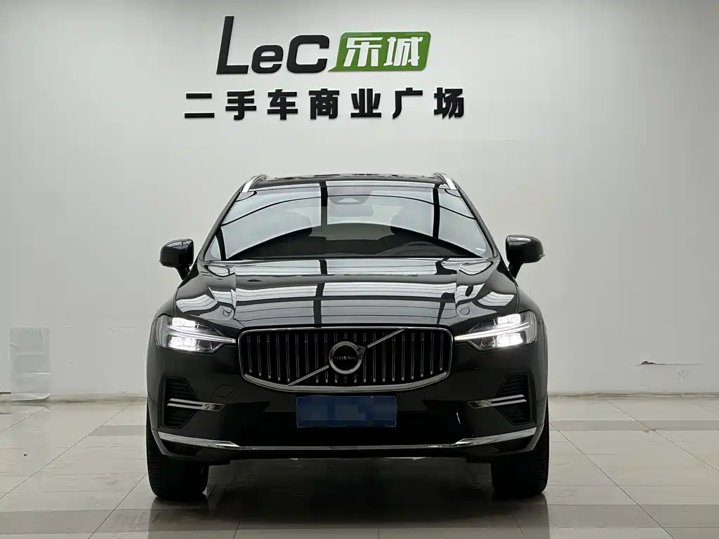 Volvo XC60 2022 B5 Sport