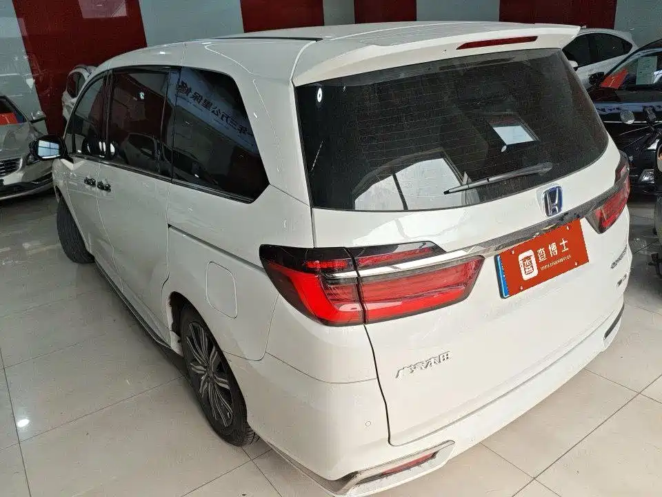 Honda Odyssey — миниатюра 5