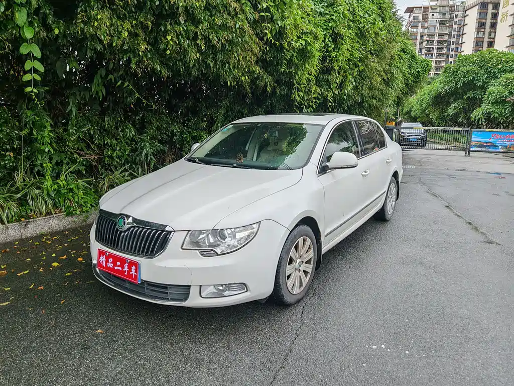Skoda Superb 2013