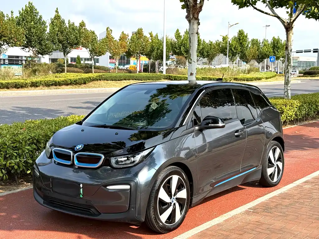 BMW i3 (Import)