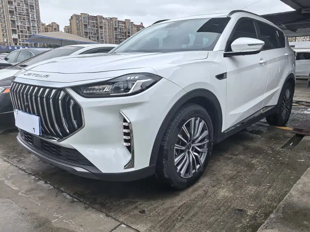 Jetour X70 PLUS 2025