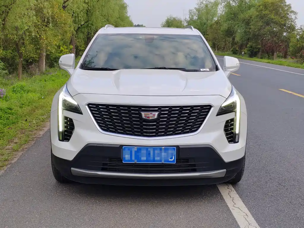 Cadillac XT4 — миниатюра 3