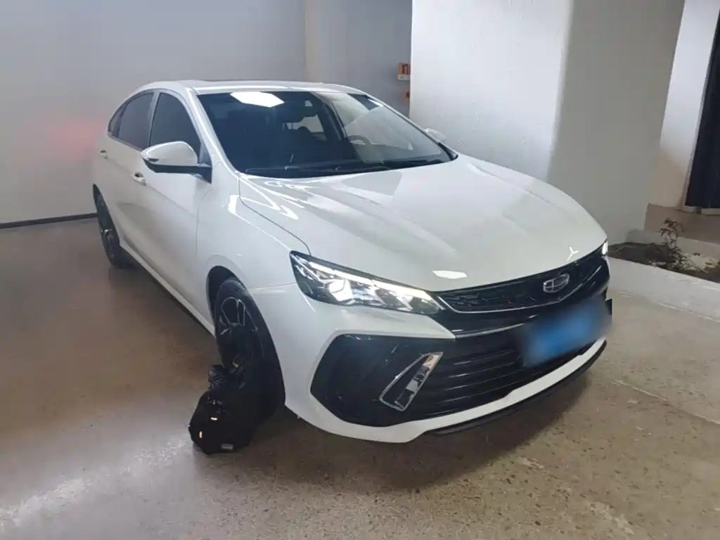 Geely Binrui — миниатюра 4