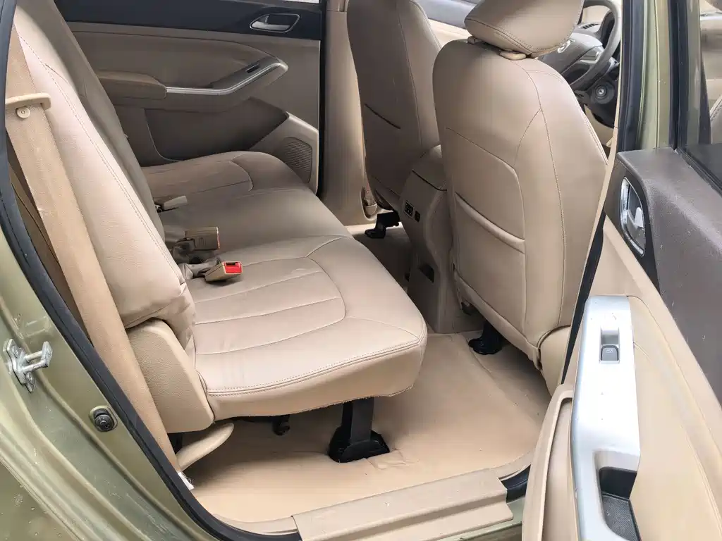 Baojun 730 — миниатюра 10