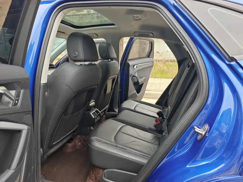 Audi Q3 Sportback — миниатюра 6
