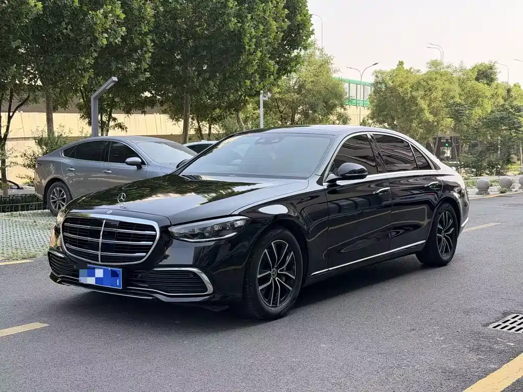 Mercedes-Benz S-Class 2021