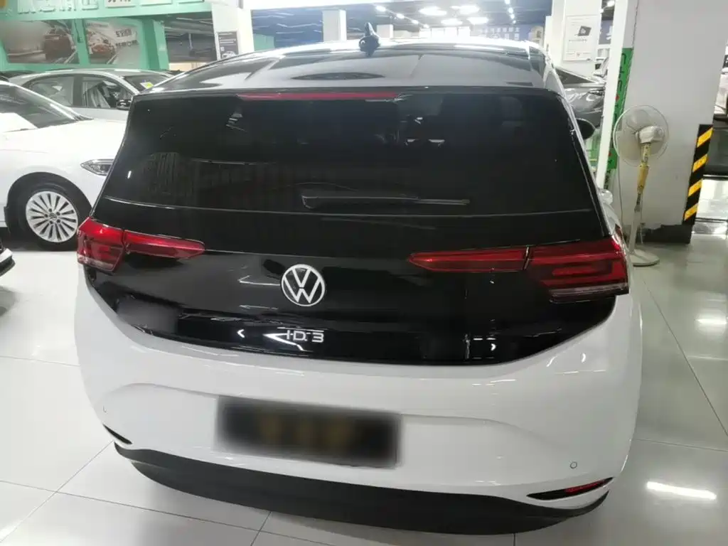 Volkswagen ID.3 — миниатюра 6