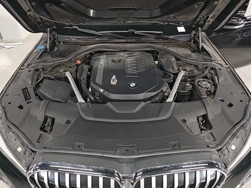 BMW 7 Series — миниатюра 20