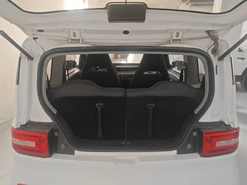 Wuling MINIEV — миниатюра 19