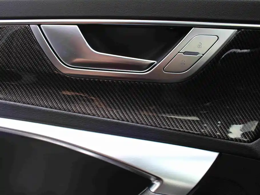 Audi A6L — миниатюра 8