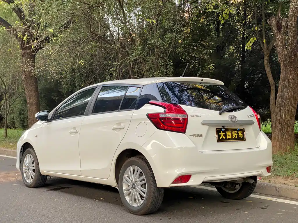 Toyota Vios FS — миниатюра 19