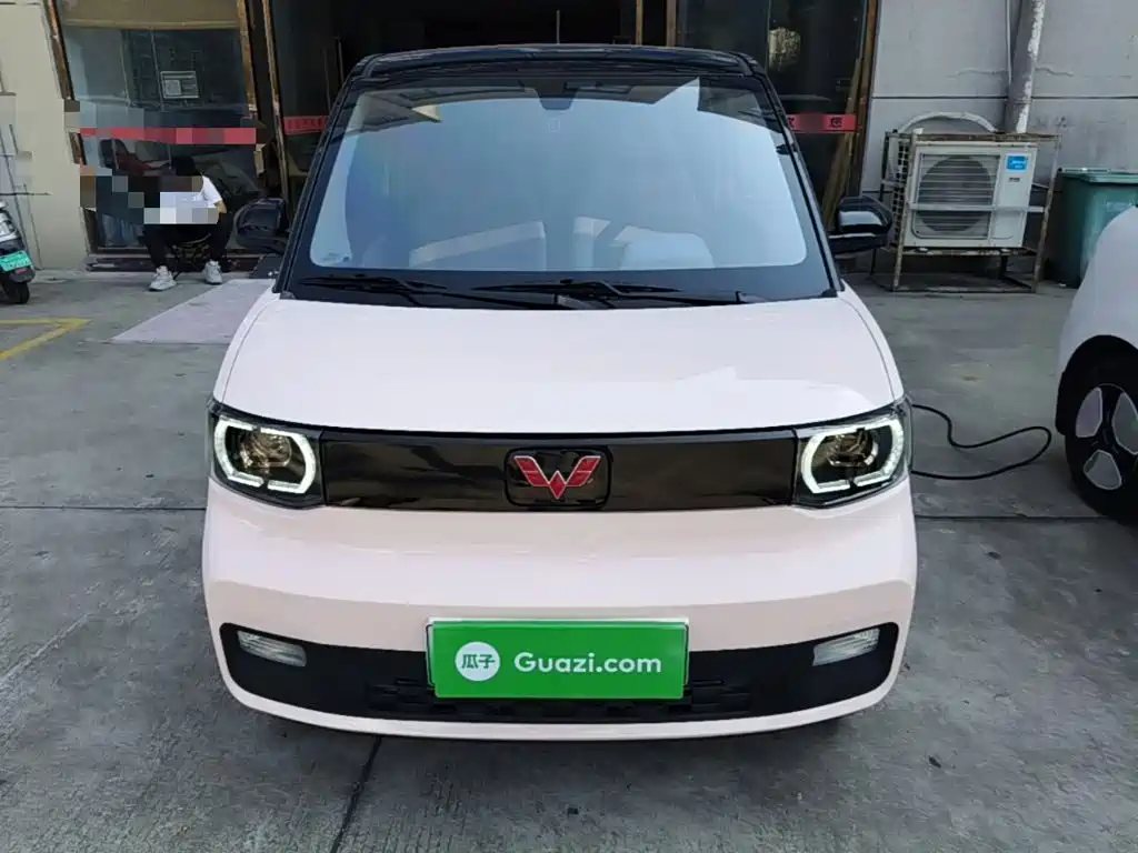 Wuling MINIEV — миниатюра 3