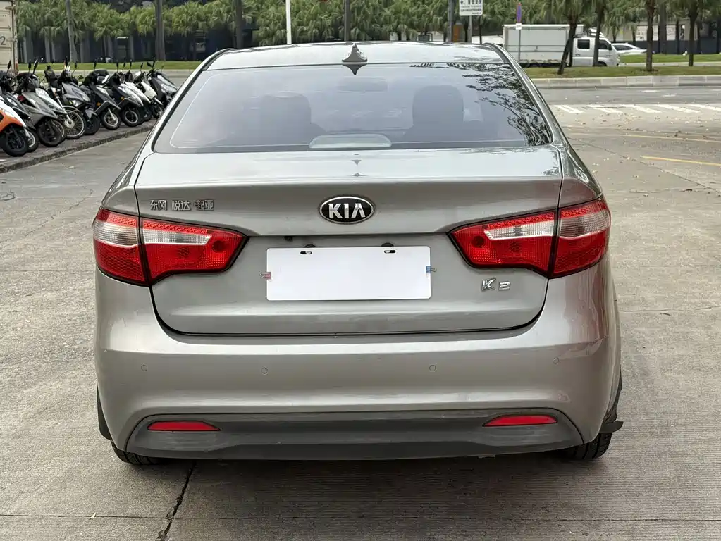 Kia K2 — миниатюра 9