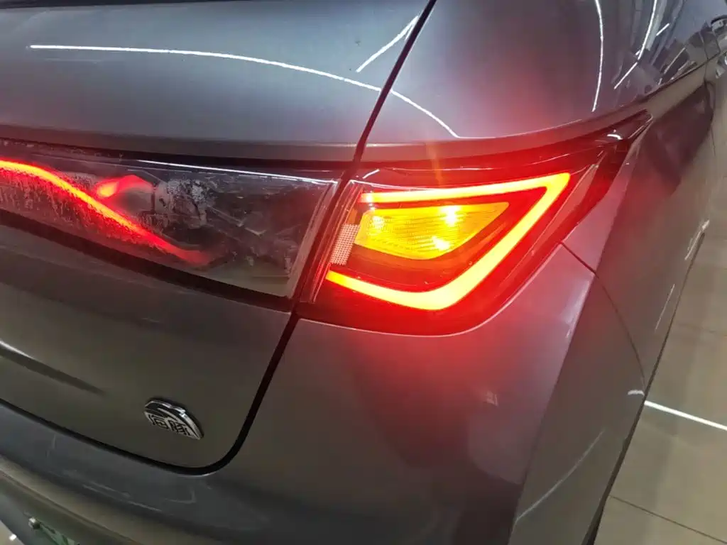 BYD Dolphin — миниатюра 8