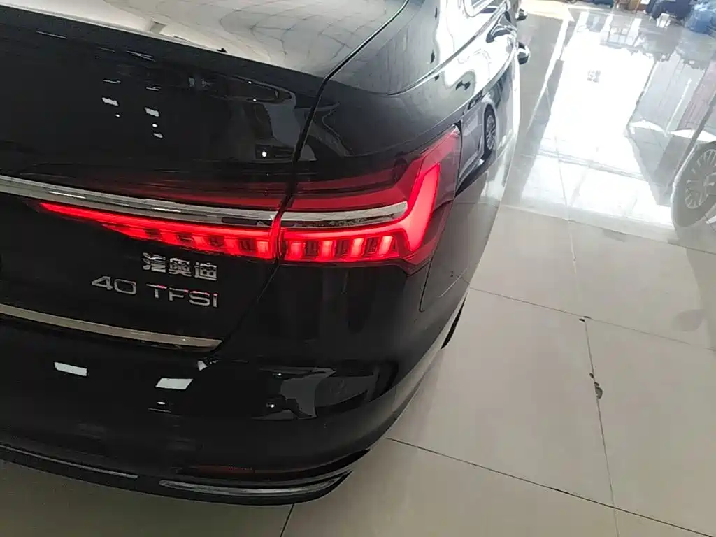 Audi A6L — миниатюра 8