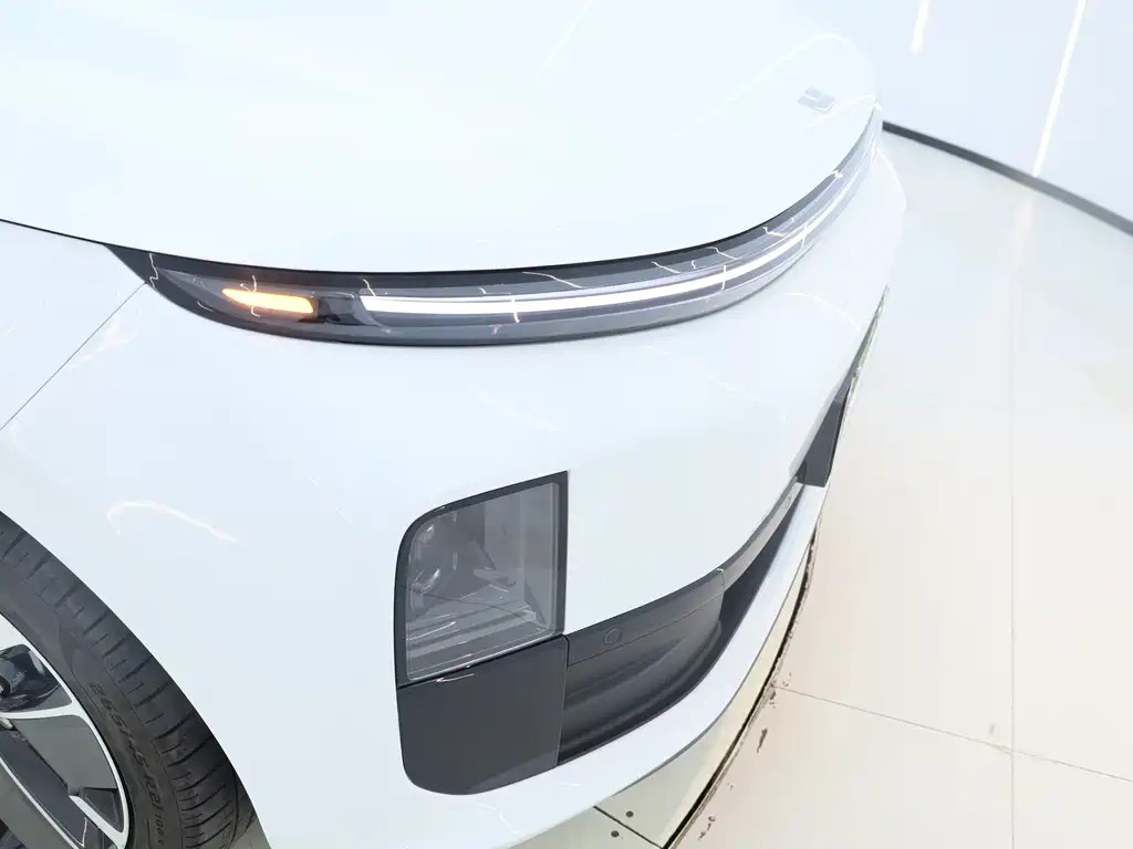 Li Auto Li L6 — миниатюра 10
