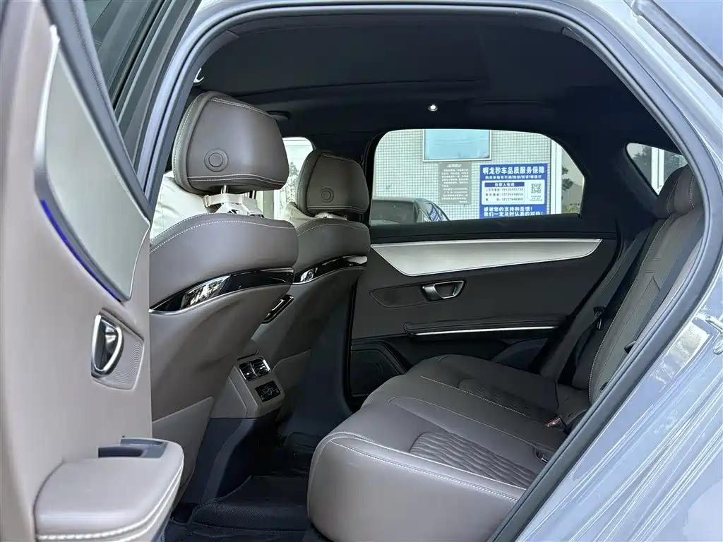 BYD Han — миниатюра 7