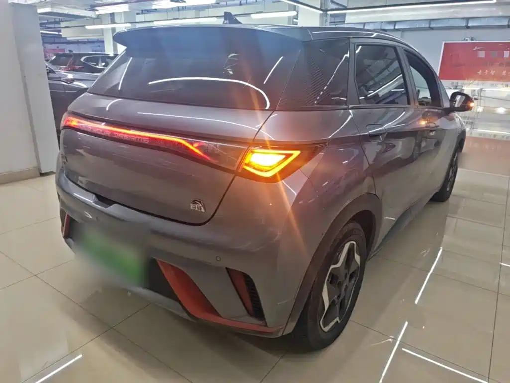 BYD Dolphin — миниатюра 7