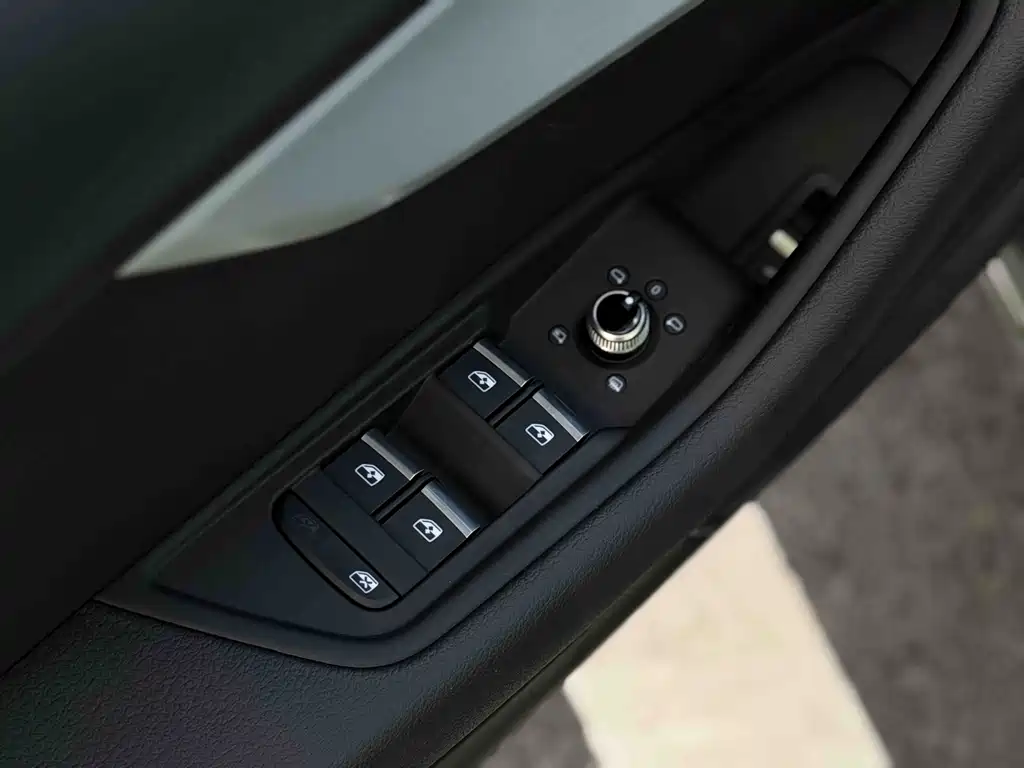 Audi A5 (Import) — миниатюра 22