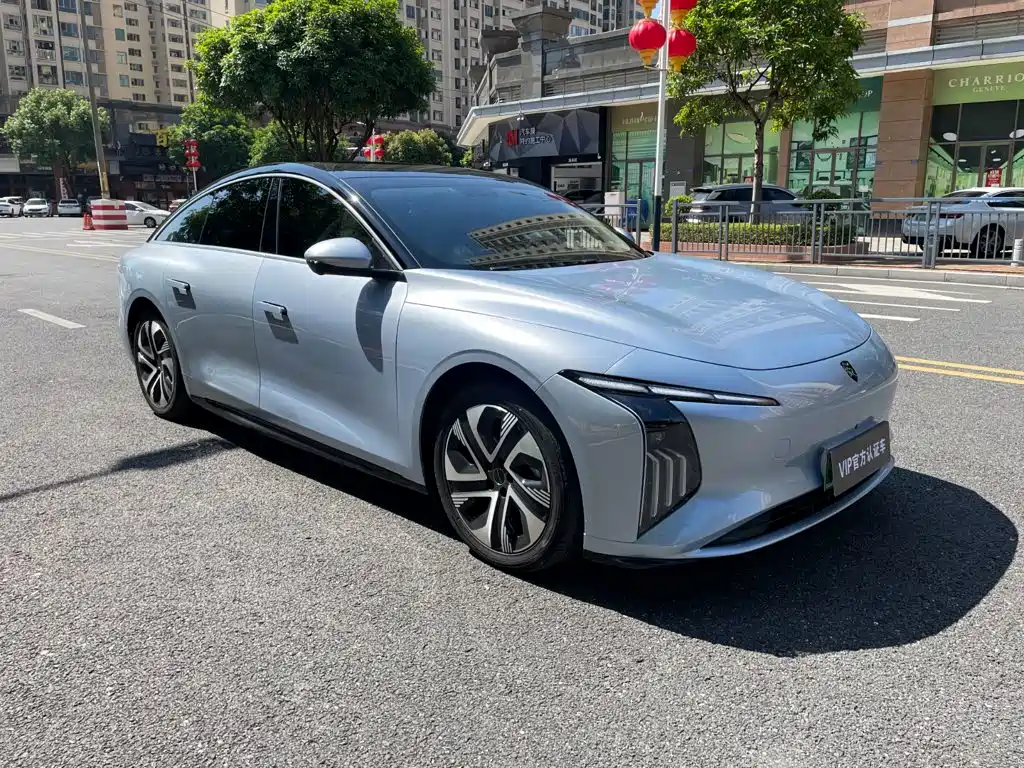 Fengxing Xinghai S7 — миниатюра 3