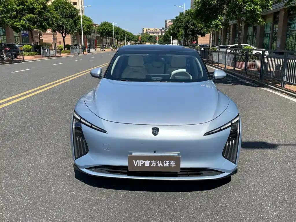 Fengxing Xinghai S7 — миниатюра 2