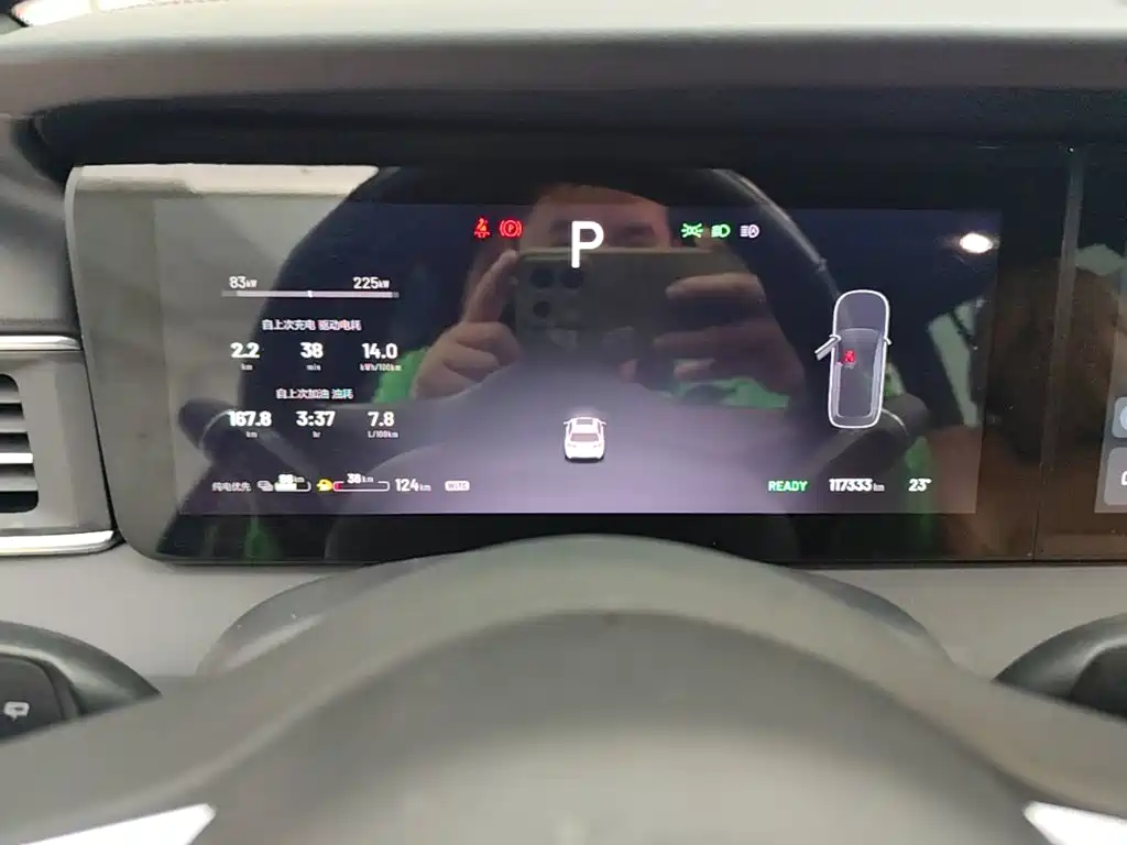 Li Auto Li ONE — миниатюра 12