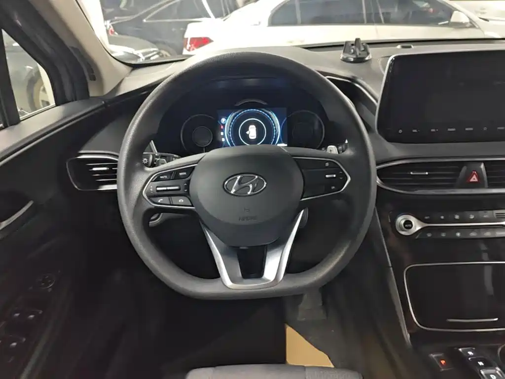 Hyundai Santa Fe — миниатюра 11