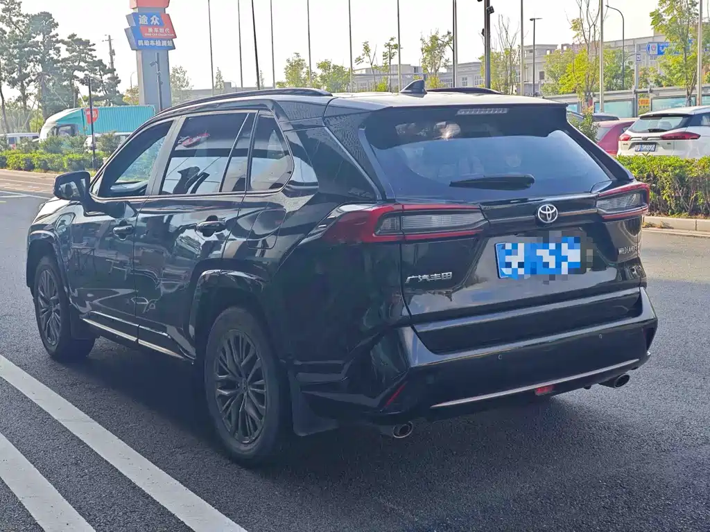 Toyota Wildlander — миниатюра 7