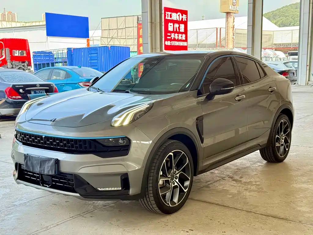 Lynk & Co 05 — миниатюра 3