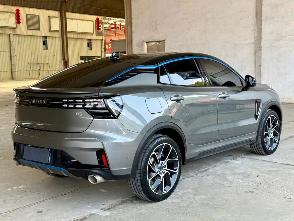 Lynk & Co 05 — миниатюра 5