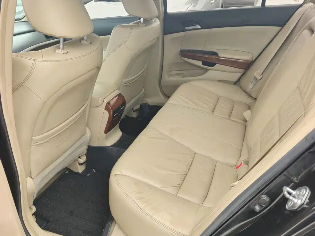 Honda Accord — миниатюра 3