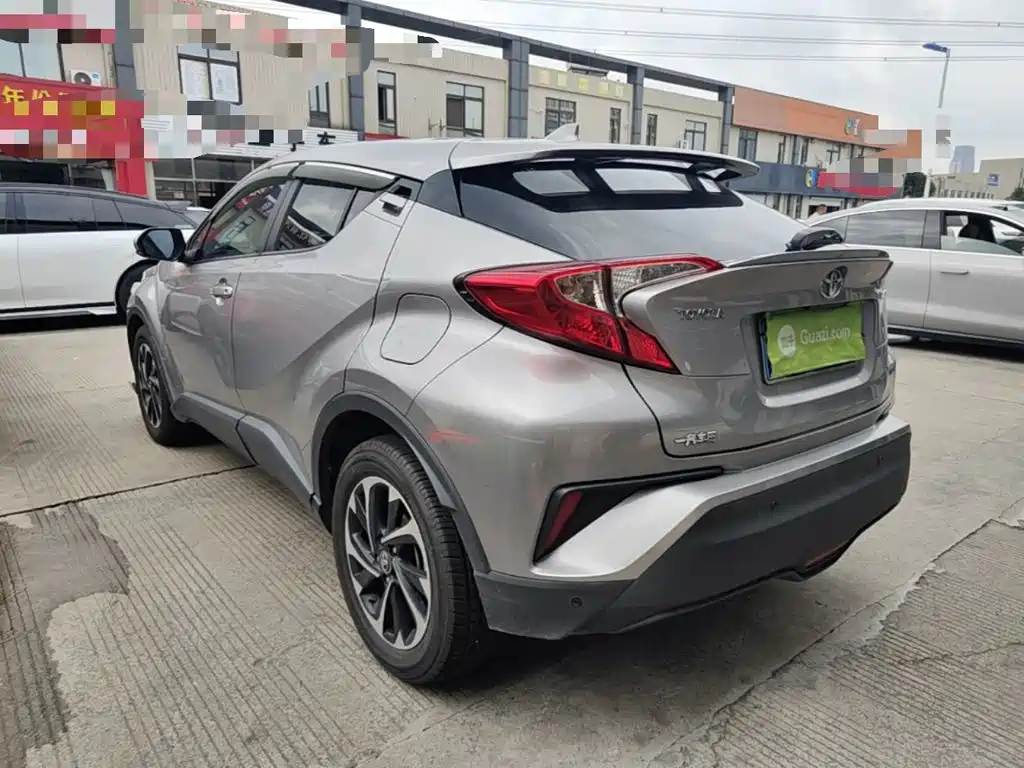 Toyota IZOA — миниатюра 5