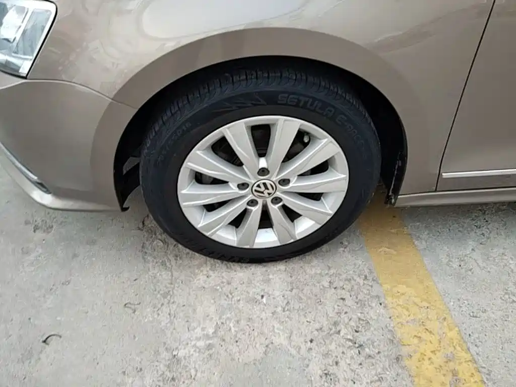 Volkswagen Sagitar — миниатюра 23