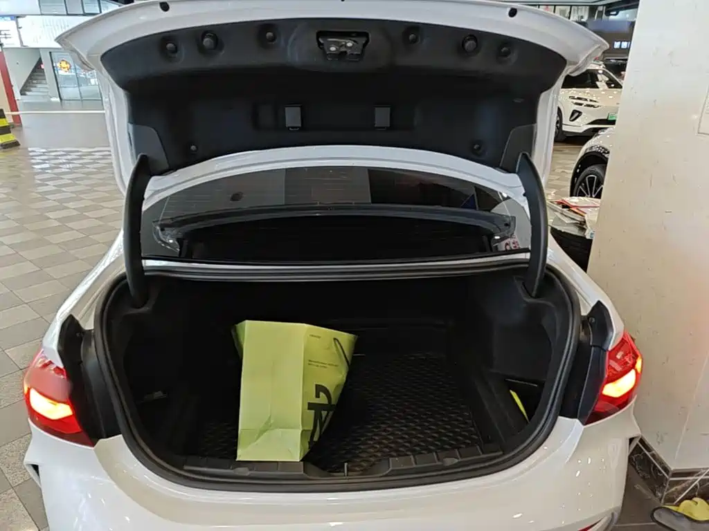 BMW 1 Series — миниатюра 19
