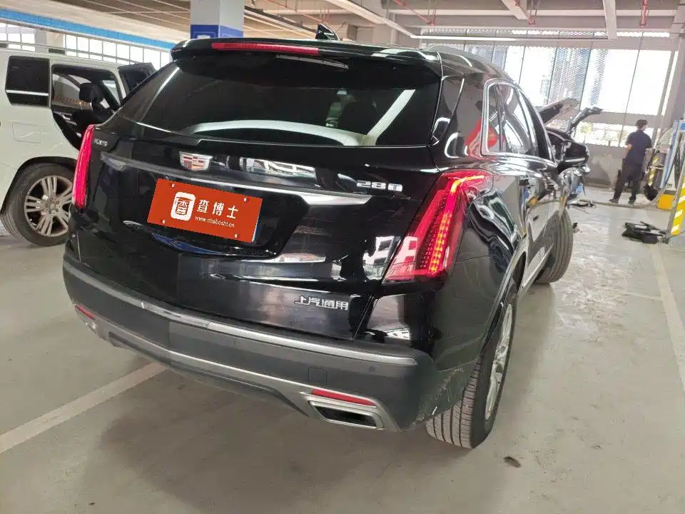 Cadillac XT5 — миниатюра 4