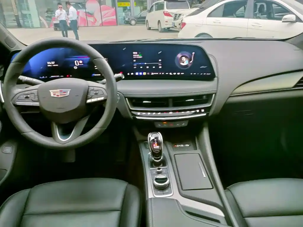 Cadillac CT5 2024 28T Luxury Pro