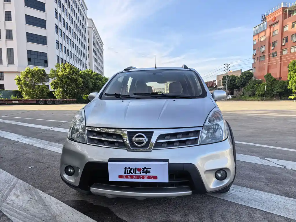 Nissan Livina Dynamic Sharp Edition 1.6L Auto Standard Type, фото 2