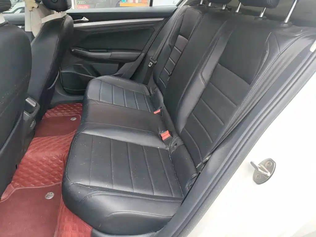 Volkswagen Bora — миниатюра 17